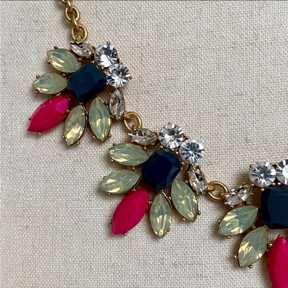 J.Crew Factory Crystal Watchbird Statement Necklace NWT 17” Adjustable Chain - Picture 2 of 6